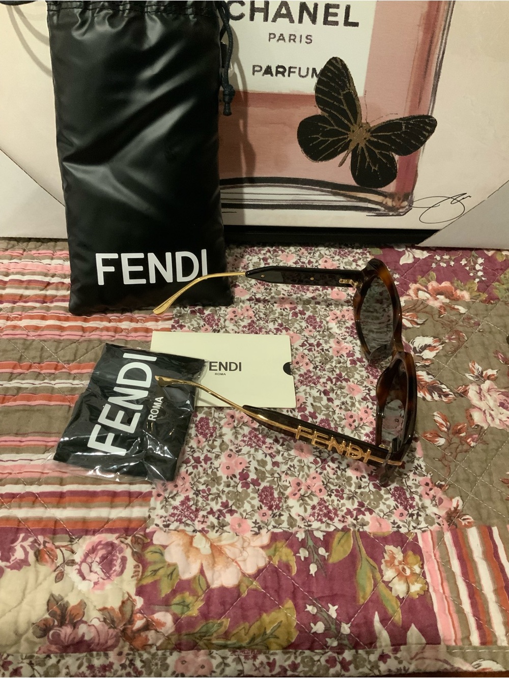 Fendi Women's Brown Tortoiseshell Square Sunglasses with Gradient Lenses - Picture 6 of 7